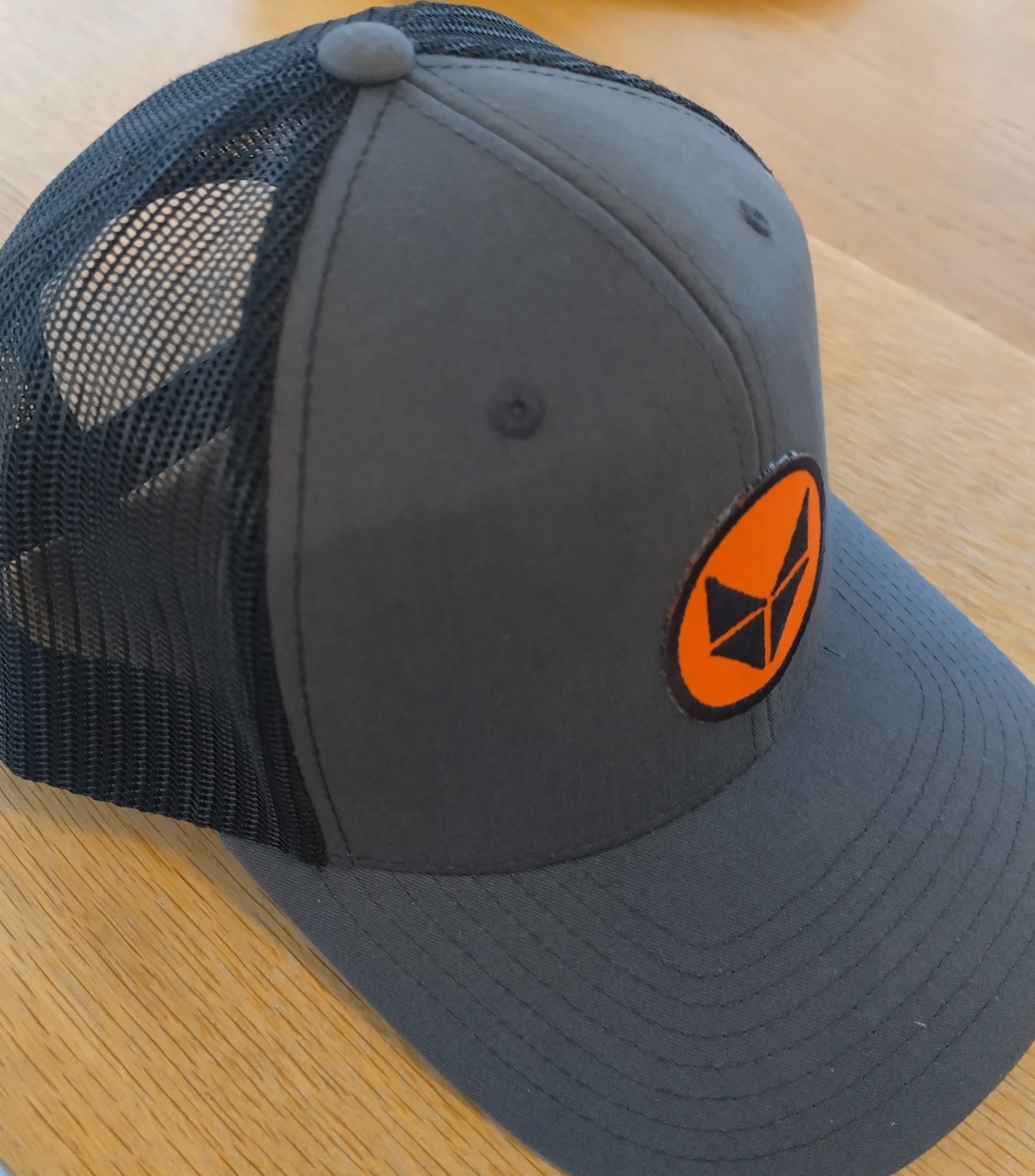 Retro Trucker (Charcoal/Black)